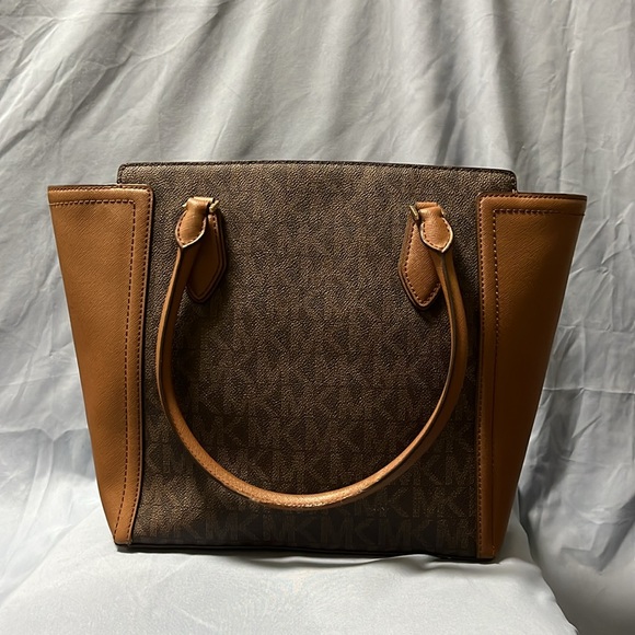Michael Kors tote bag